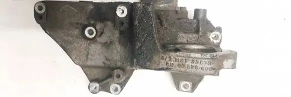 Opel Vectra B Engine mounting bracket 90528680