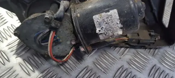 Renault Twingo I Wiper motor