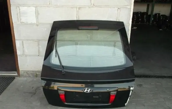 Hyundai Elantra Tailgate/trunk/boot lid