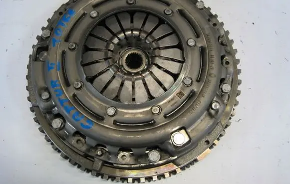 Renault Captur II Clutch set kit 302102441R 123100749R
