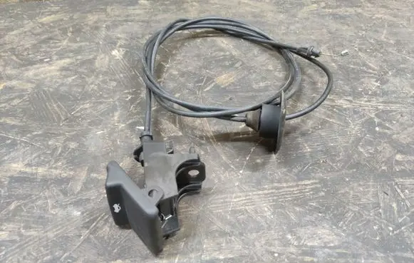 Engine bonnet/hood lock release cable