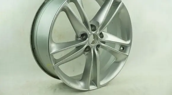 Nissan Qashqai R19 alloy rim KE4094C400