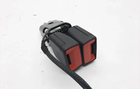 Opel Mokka B Middle seatbelt buckle (rear) 9834688680
