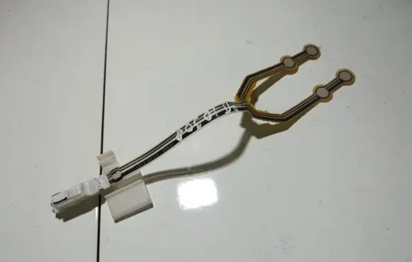 Toyota Corolla Verso AR10 Seat heating element 1847000351 184700-0351