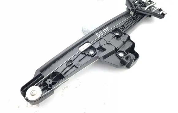 Peugeot 3008 III Rear door window regulator with motor 9858289880 0027062646 9839958380