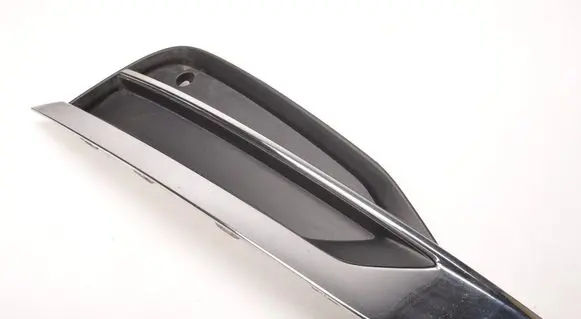 Volvo S90, V90 Front bumper lower grill 31425447