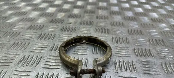 Muffler mount bracket/holder