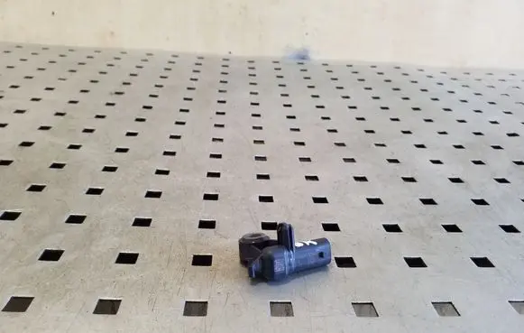 Tesla Model 3 Airbag deployment crash/impact sensor 147344700A
