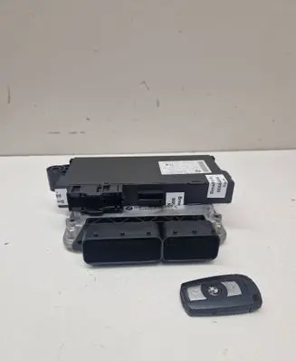 BMW 3 E90 E91 Engine ECU kit and lock set 8518268 1039S51259 030222528
