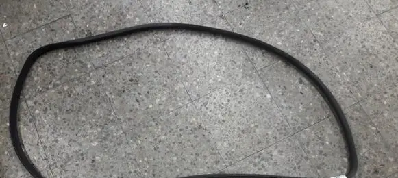 Alfa Romeo 147 Front door rubber seal 
