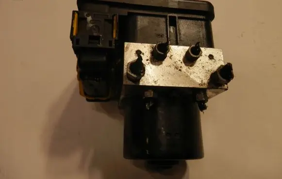 Citroen C5 ABS Pump 9659770580
