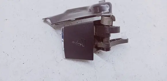 Mercedes-Benz E W212 Seat back rest control lever/handle A2129209100