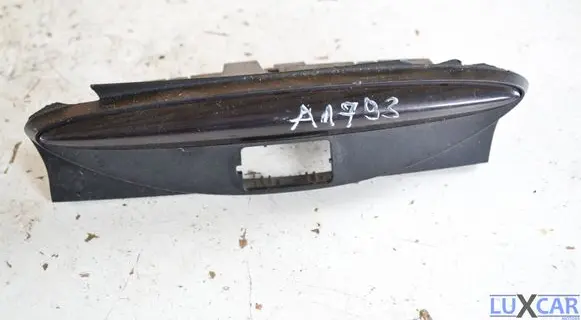 Mercedes-Benz R W251 Parking PDC sensor display screen A2518310352 163830J103