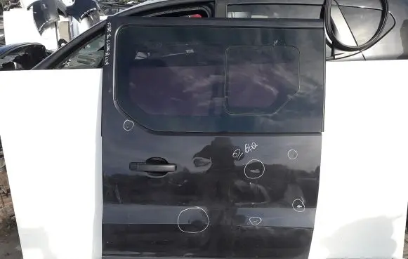 Opel Vivaro Side sliding door 