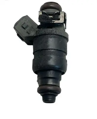 Audi A3 S3 8L Fuel injector 06A906031A
