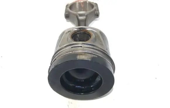 Audi A5 8T 8F Piston with connecting rod CJCA