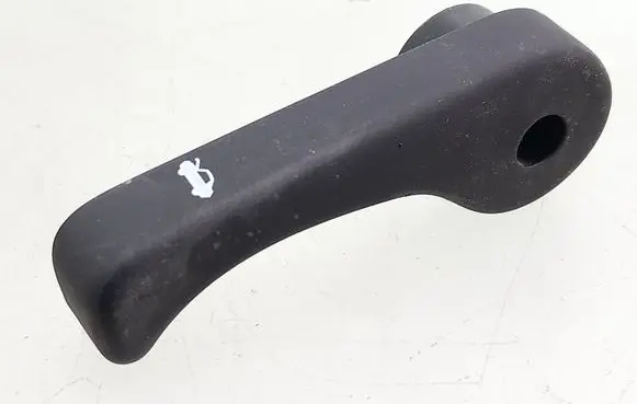 Engine bonnet (hood) release handle
