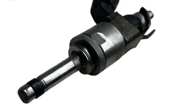 Mazda CX-5 II Fuel injector