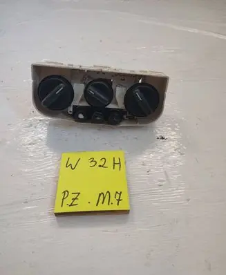 Opel Corsa B Climate control unit 73121132 160905