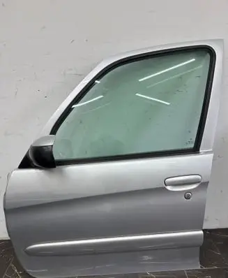 Citroen Xsara Picasso Front door
