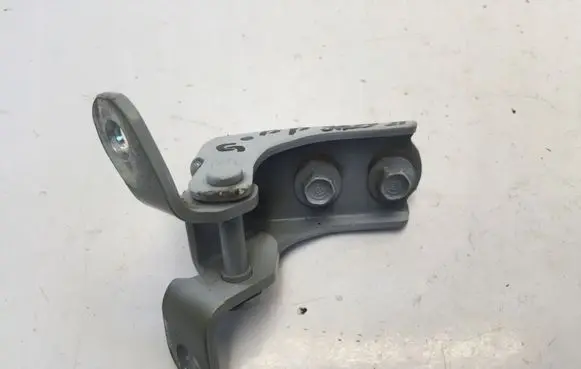 Honda Jazz IV GR Crosstar Front door upper hinge