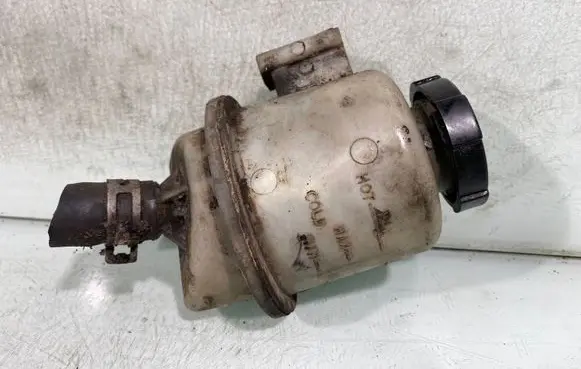 Nissan Navara D40 Power steering fluid tank/reservoir 49180eb300
