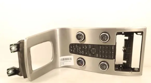 Volvo V50 Head unit multimedia control 687251