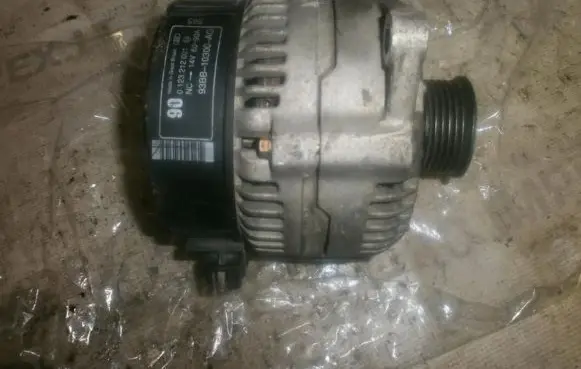 Ford Mondeo MK I Generator/alternator 0123212001 93bb10300ag