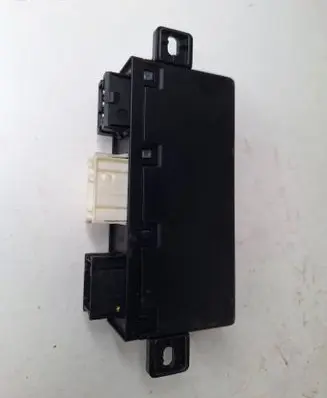 BMW 5 E39 Comfort/convenience module 61356904245 00231090 61356904255
