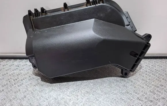 Audi A4 S4 B8 8K Fuse box cover 8K2907613B