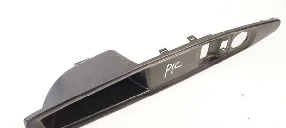 Citroen C4 I Front door window switch trim 9650912477