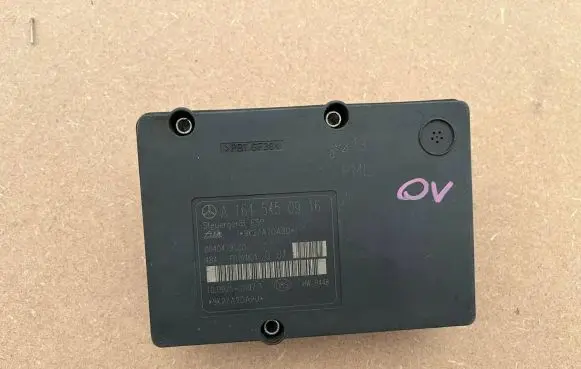 ABS control unit/module