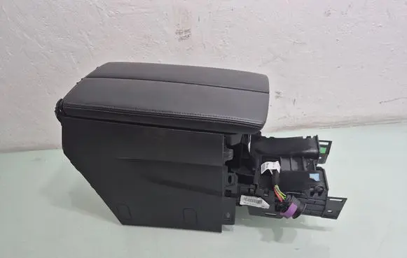 Peugeot 508 II Armrest 98164316ZD