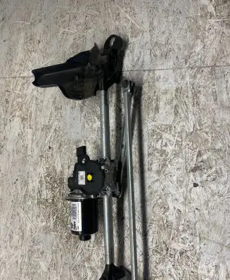 BMW 2 F22 F23 Wiper motor W000026098
