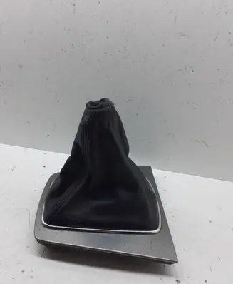 Audi A4 S4 B6 8E 8H Gear lever shifter trim leather/knob 8E0864261