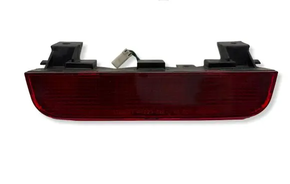 Mitsubishi Pajero Third/center stoplight P0223