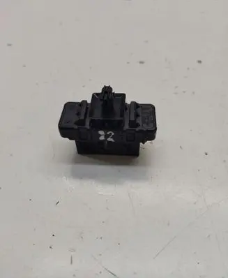 Antenna control unit
