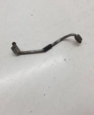 Lexus IS 220D-250-350 Fuel injector supply line/pipe 