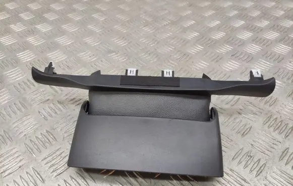 Citroen C3 Steering wheel trim 9812444977