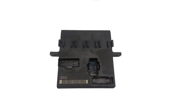 Audi A4 S4 B6 8E 8H Comfort/convenience module 8E0907279E