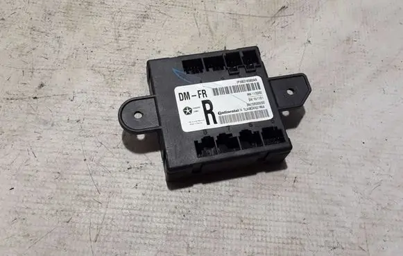 Dodge Durango Door control unit/module 68316560AB