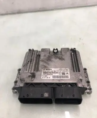 Opel Grandland X Engine control unit/module 9845780880