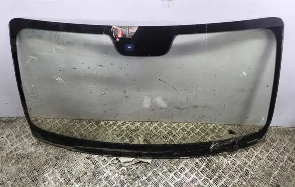 Bentley Flying Spur Front windscreen/windshield window 