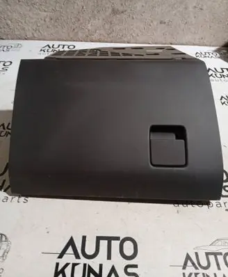Opel Signum Glove box 13245770