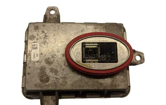 KIA Optima Headlight ballast module Xenon 130732927200 10EEG111398