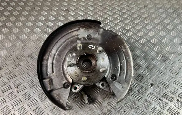 Jaguar F-Pace Rear wheel hub M8A25A970AB