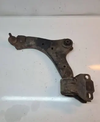 Volvo V70 Front lower control arm/wishbone