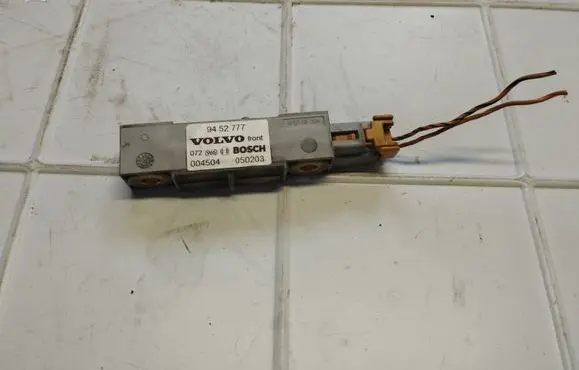 Volvo S60 Airbag deployment crash/impact sensor 9452777