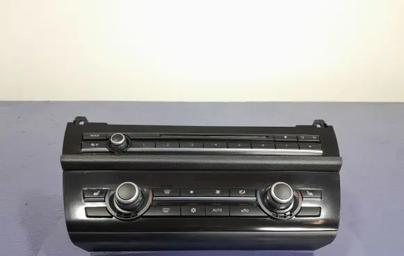 BMW 5 F10 F11 Climate control unit 9285341