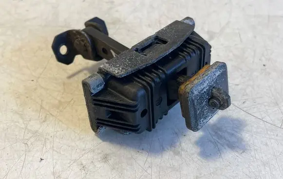 Mercedes-Benz Vito Viano W447 Front door check strap stopper A4477207500